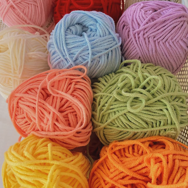 カラフルな毛糸